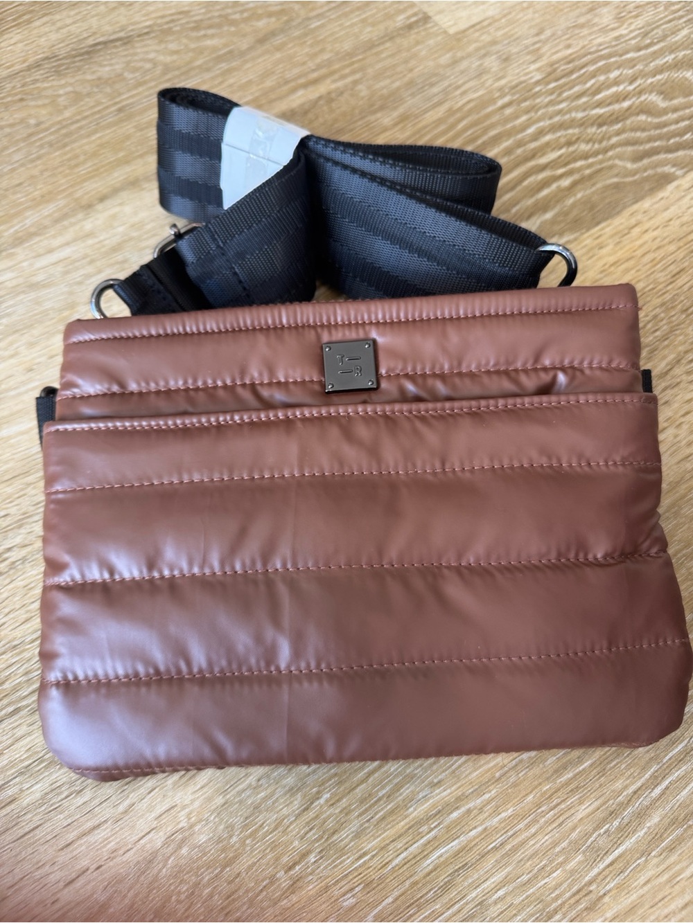 THINK ROYLN Women's Quilted Crossbody Bum Bag Red Patent